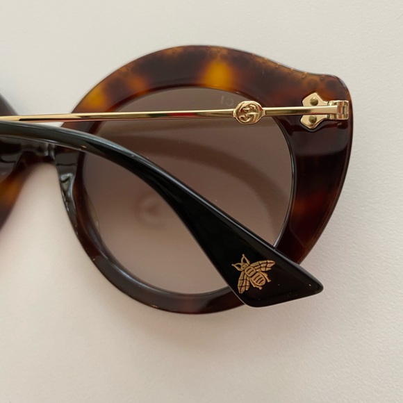 Gucci cat eye Crystal pave sunglasses main image 5
